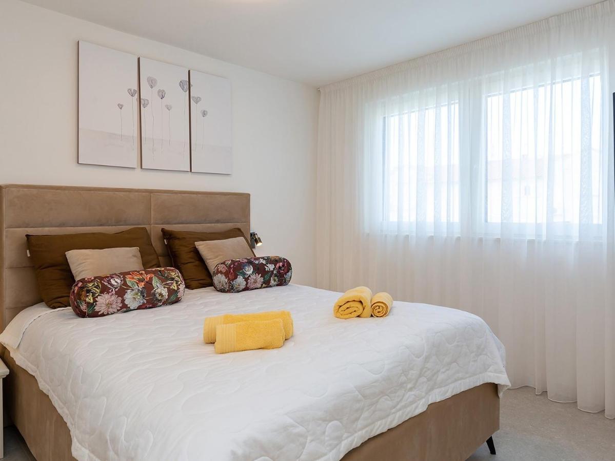 Residence Nar Poreč Exteriér fotografie